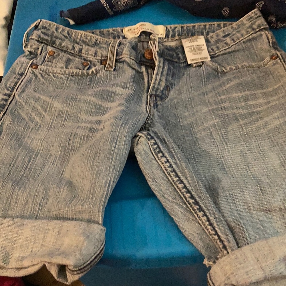 Woman’s jean shorts